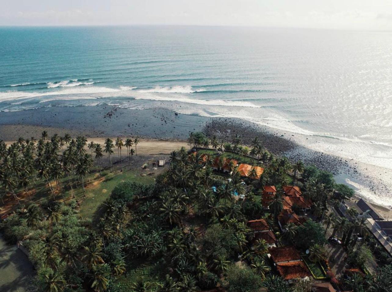 Surfers Villa Medewi Jembrana  Exterior photo